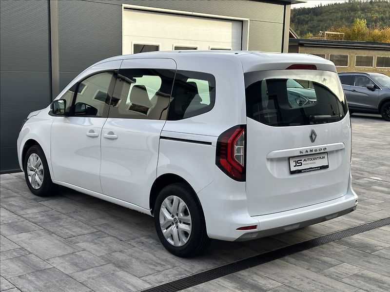 Renault Kangoo 1,3 TCe 102PS  Equilibre - fotka 10 z 51