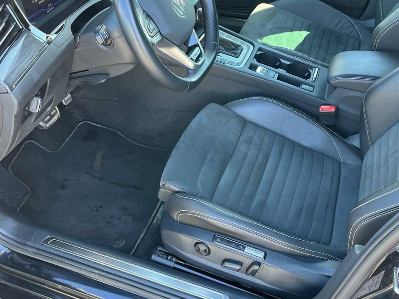 Volkswagen Passat (2022) 2.0 TDI 147kW BMT 4MOT DSG Ele - fotka 14 z 20