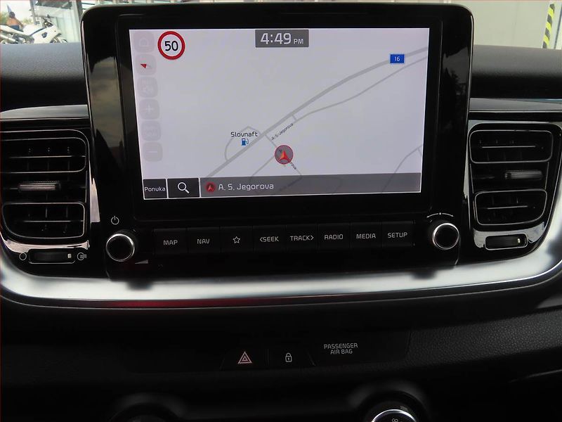 Kia Stonic (2022) 1.2 DPI, Serv.kniha, Navi - fotka 18 z 20