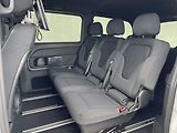 Mercedes-Benz Třídy V (2023) 300D L Exclusive AMG 4Matic 7m - náhled 15