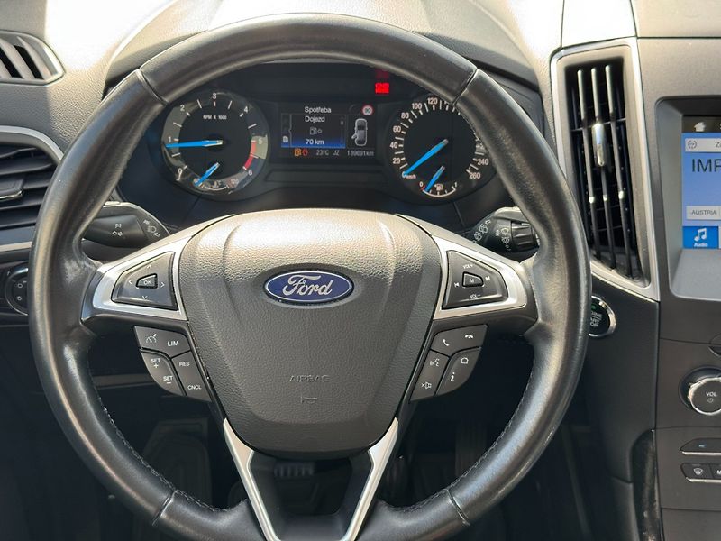Ford Galaxy (2017) 2.0 TDCi Trend 110kW Man. - fotka 16 z 34