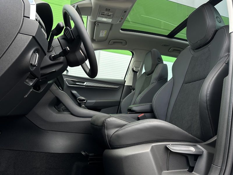 Škoda Karoq 1.5TSi DSG 150PS Matrix-LED V. - fotka 14 z 48