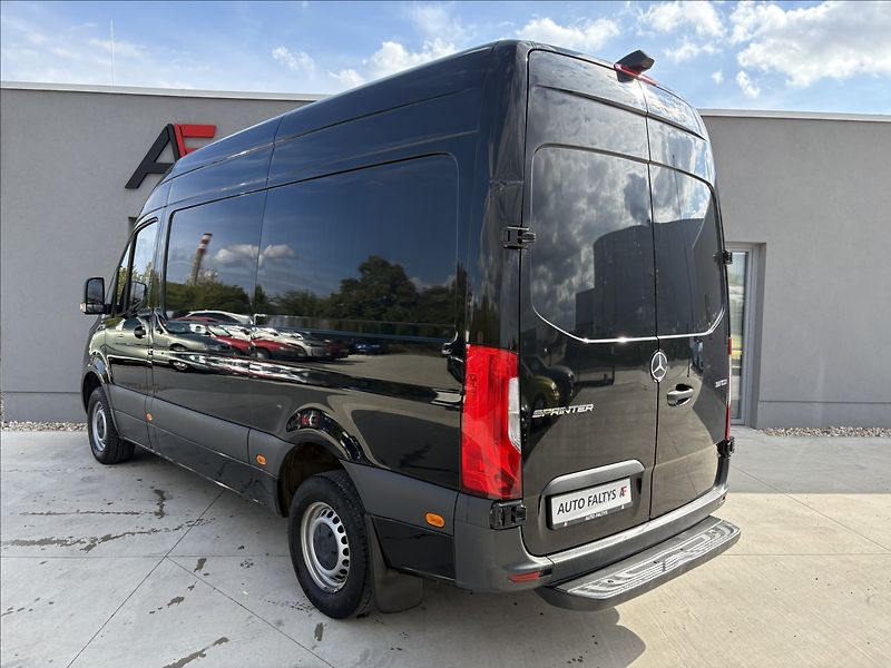 Mercedes-Benz Sprinter 2,0 CDI L2H2 CZ 1. MAJ DPH - fotka 5 z 22