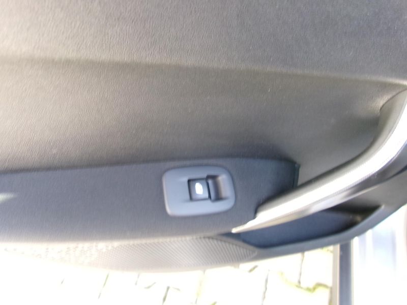 Peugeot 2008 1.6 HDI - fotka 22 z 22