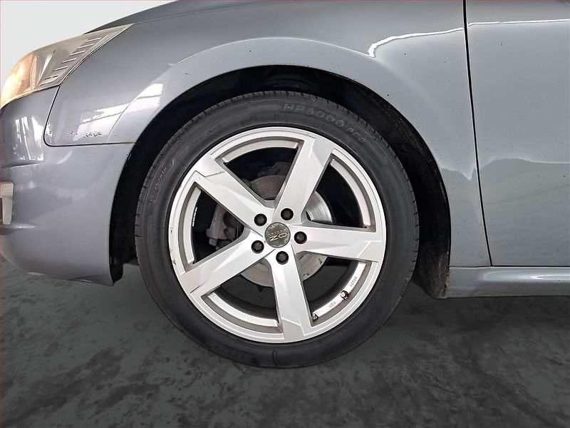 Peugeot 508 (2012) 2.0 HDi, nová STK, Tažné - fotka 15 z 19