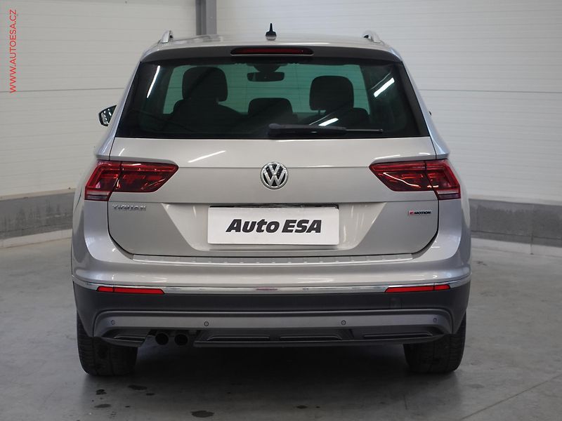 Volkswagen Tiguan (2018) 2.0TDI 4x4, ČR, DSG, navi - fotka 5 z 26