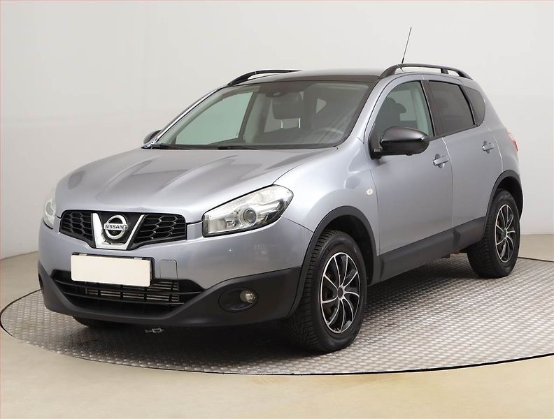 Nissan Qashqai (2013) 1.6 dCi, 4X4, Eko.zaplacen - fotka 2 z 18