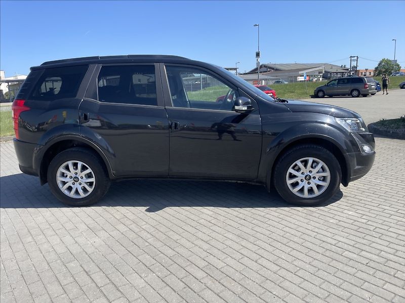 Mahindra  XUV500 2,2 D 103kw 7míst FWD Euro6 be - fotka 37 z 38