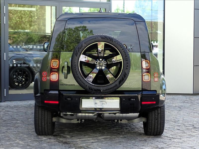Land Rover Defender (2026) 110 D200 X-DYNAMIC SE - fotka 3 z 25