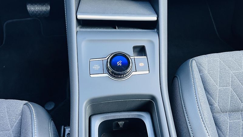 Volkswagen Tayron (2025) 1.5 eTSI 110 kW DSG7 7míst  - fotka 29 z 55