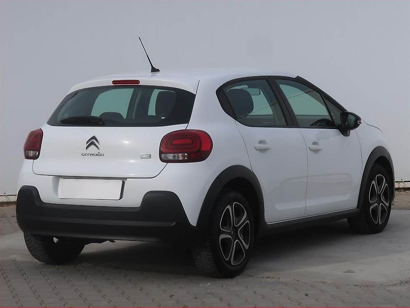Citroën C3 (2017) Feel 1.2 PureTech, Serv.kniha - fotka 5 z 16