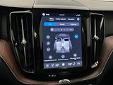 Volvo XC60 B5 AWD ULTIMATE DARK AUT  - náhled 33