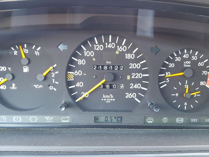 Mercedes-Benz Ostatní 300 CE-24CA KABRIO - fotka 14 z 21