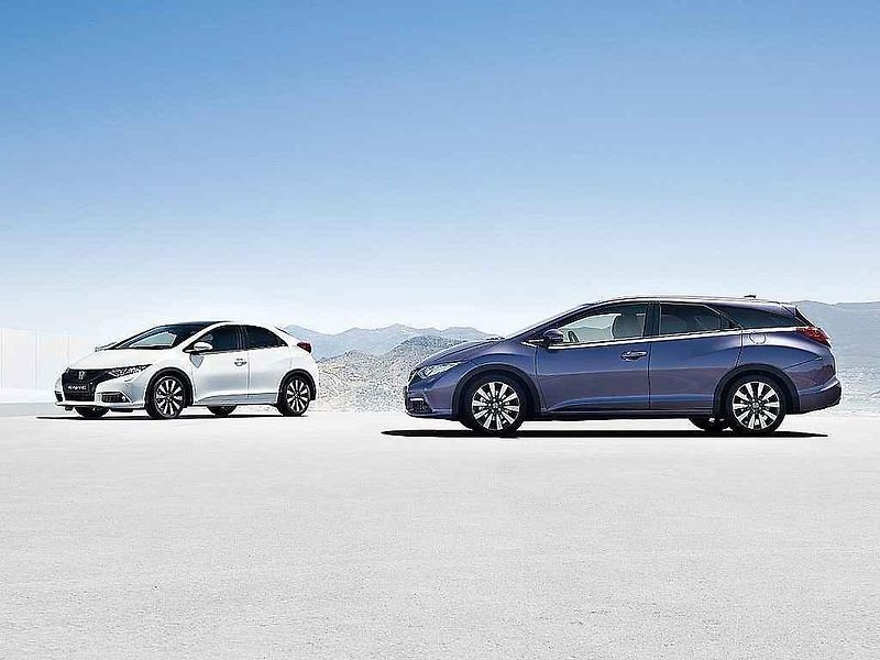 Honda Civic Tourer.