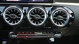 Mercedes-Benz Třídy A 220d DCT - náhled 16