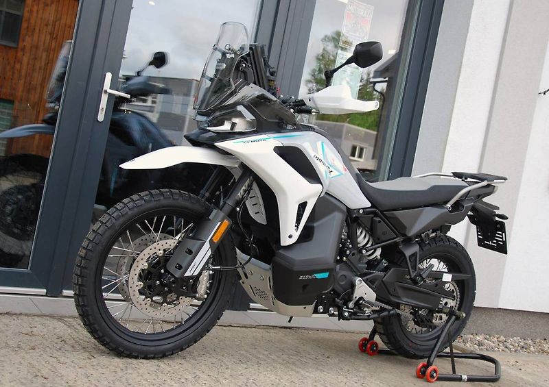 CFMOTO (2026) 1000MT-X Touring WHITE - fotka 4 z 25
