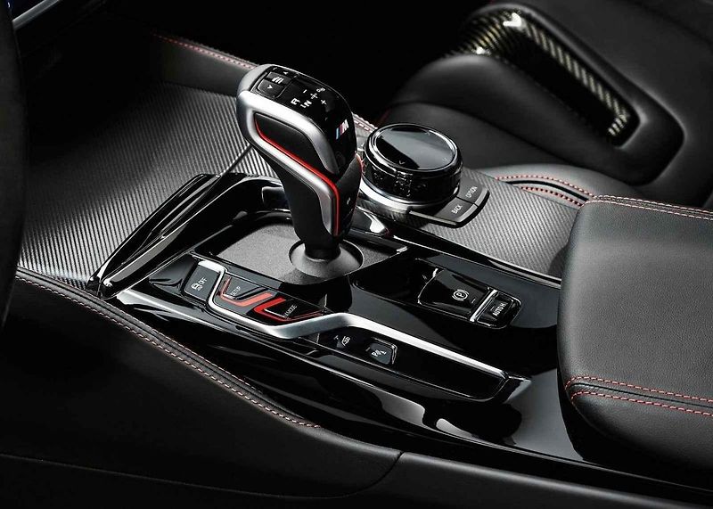 BMW M5 CS (2021)