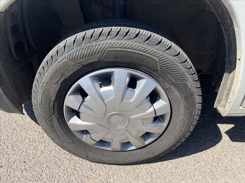 Peugeot Boxer 2,0 HDi L2 H2 KLIMA SERVIS DPH - fotka 35 z 35