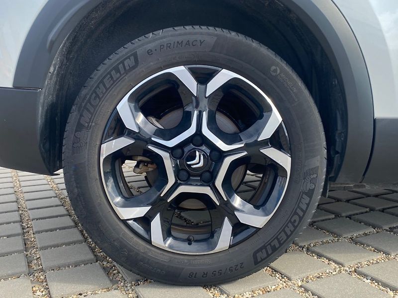 Citroën C5 Aircross (2023) Shine 1,6 PLUG-IN 225 EAT8 - fotka 13 z 32