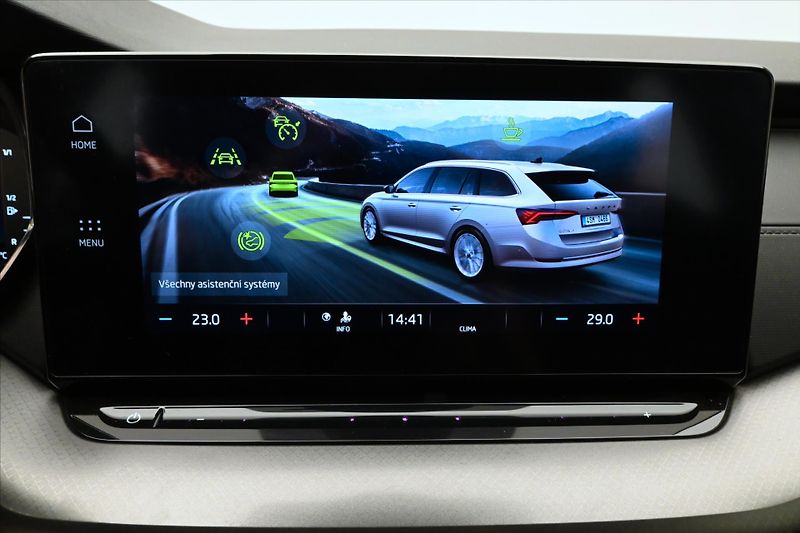 Škoda Octavia 2,0 TDI 110kW DSG Ambition Zár - fotka 16 z 26