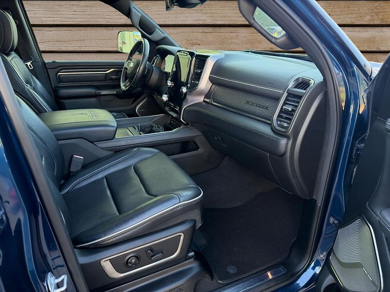 Dodge RAM (2019) +LIMITED+ROUGH COUNTRY+KMC+ - fotka 9 z 23