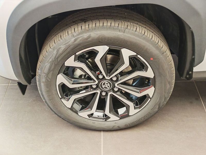 Toyota Yaris Cross 1.5 TNGA HEV 1 CVT Style 2x4 - fotka 7 z 36