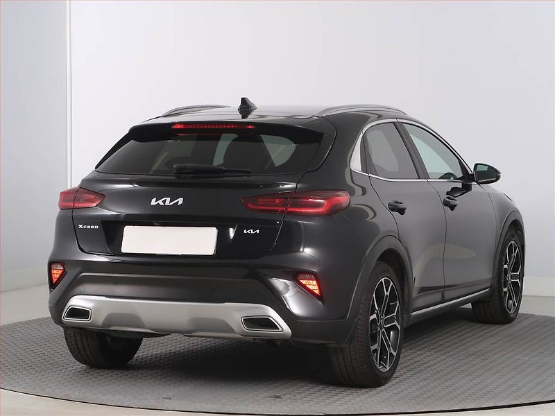 Kia XCeed (2022) 1.6 CRDi MHEV, AUTOMAT - fotka 5 z 20