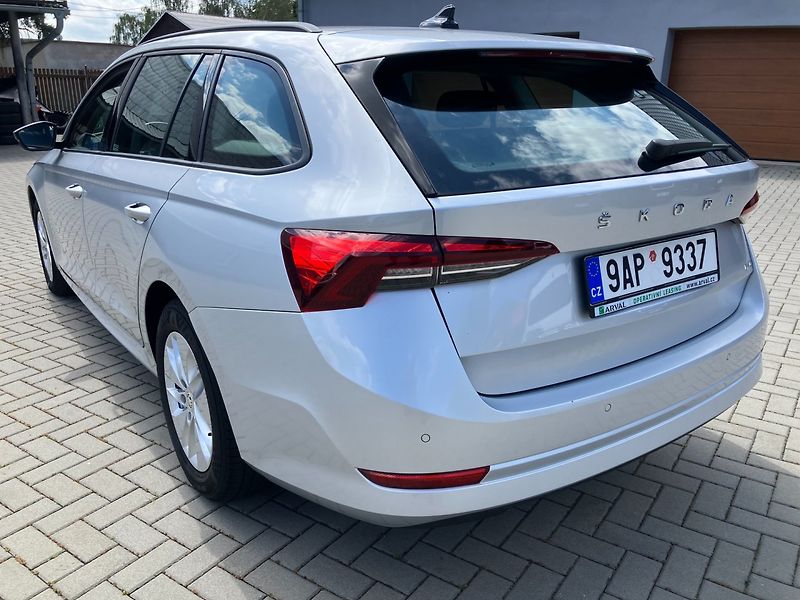 Škoda Octavia (2023) 2.0TDI 110kW DSG 4X4 EL.TZ - fotka 6 z 33