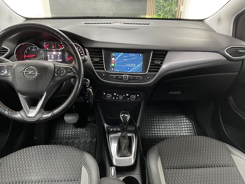 Opel Crossland X 1.2 i AUTOMAT ČR 1.MAJ SERVIS - fotka 19 z 24