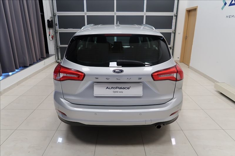 Ford Focus 1,5 TDCi NAVI VÝHŘEV VOLANTU - fotka 5 z 23