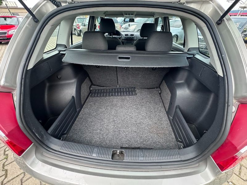 Škoda Fabia (2008) 1,4 16V 63 KW 1. MAJ STK - fotka 37 z 46
