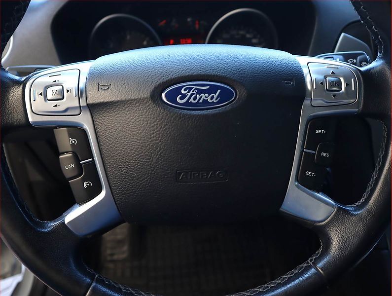 Ford Mondeo (2014) Business Edition 2.0 TDCi - fotka 17 z 18