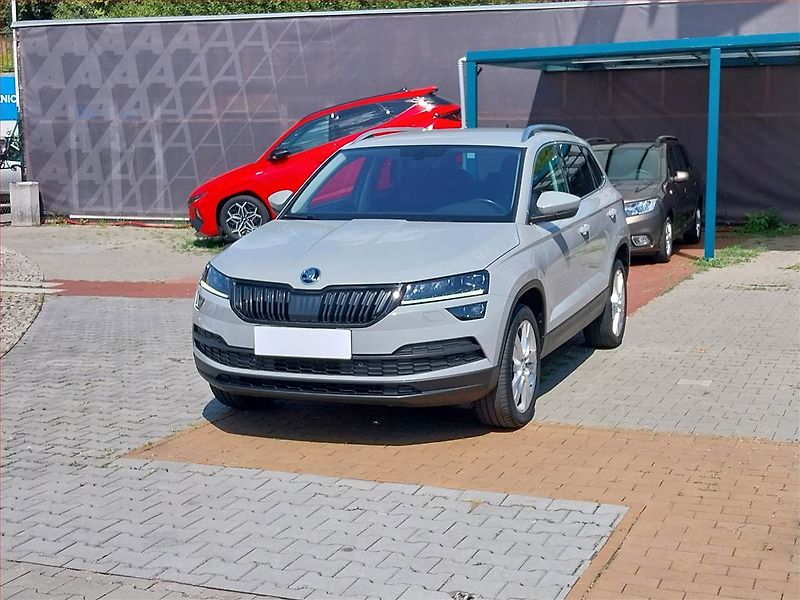 Škoda Karoq (2021) 2.0 TDI - fotka 2 z 17