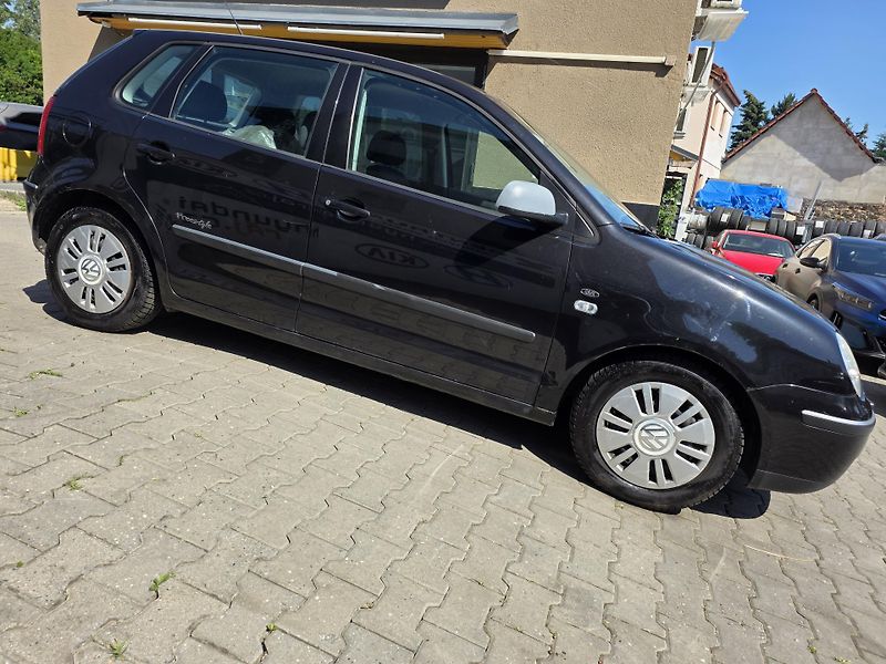 Volkswagen Polo 1.2 info viz. poznámka - fotka 5 z 16