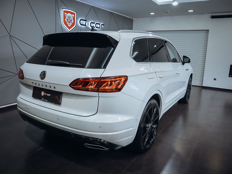 Volkswagen Touareg 3.0TDI V6 R-line 210 kW - fotka 5 z 31