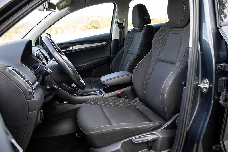 Škoda Karoq 1.0 TSI DSG, tažné - fotka 9 z 38