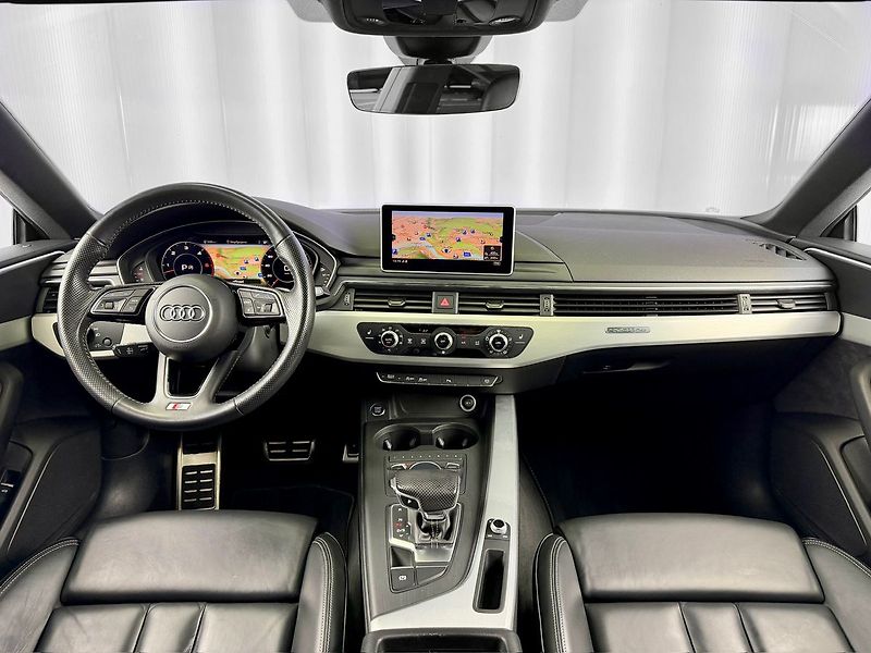 Audi A5 3.0TDI QUATTRO S-LINE SPORTBAC - fotka 10 z 29
