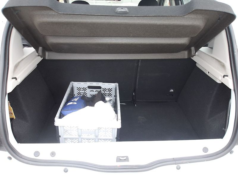 Dacia Sandero 1,0i 66kW STEPWAY  ČR NAJ.4000 - fotka 19 z 24