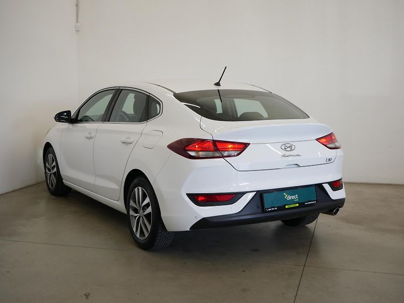 Hyundai i30 - fotka 7 z 25
