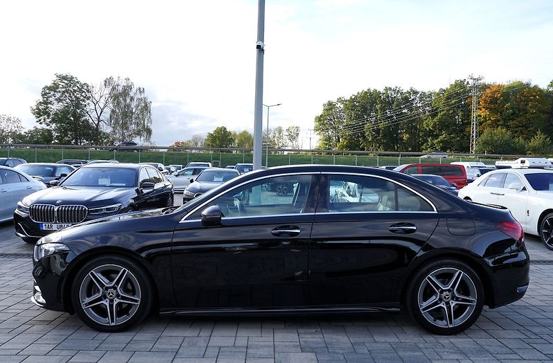 Mercedes-Benz Třídy A A 180d AMG/7AT/kůže/Designo/ČR - fotka 3 z 37