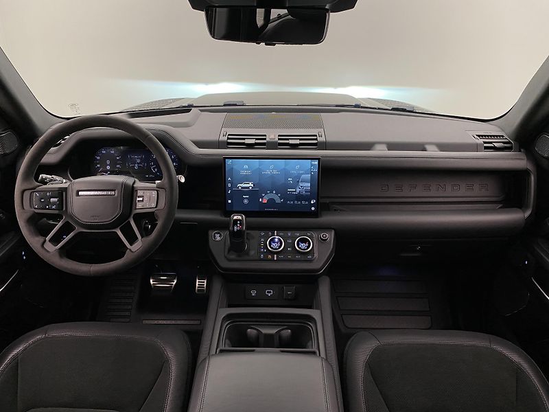 Land Rover Defender 110 P525 V8 EDITION AWD AUT CZ - fotka 2 z 58