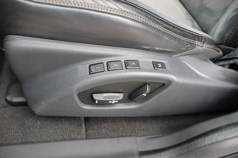 Volvo XC60 (2009) D4, 4X4, Automat, Serv.kniha - fotka 22 z 26