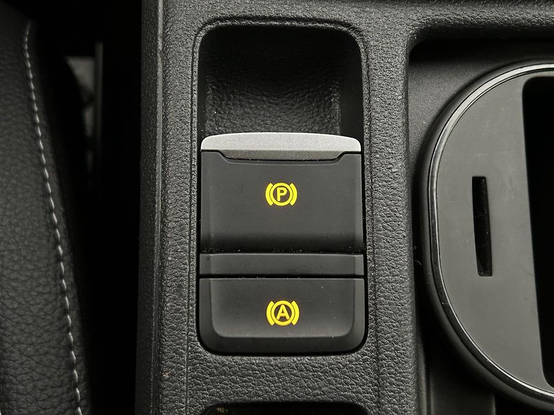 Škoda Octavia 2.0 TSI 4x4 SportLine - fotka 18 z 31
