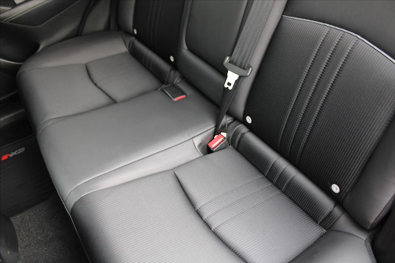 Mazda CX-3 2,0 i  1MAJ,AUTOMAT,REVOLUTION - fotka 27 z 32