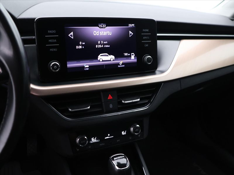 Škoda Scala 1,6 TDI 85kW Style DSG CZ - fotka 14 z 25