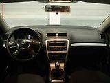 Škoda Octavia (2010) 1.6TDi, Ambiente - náhled 8