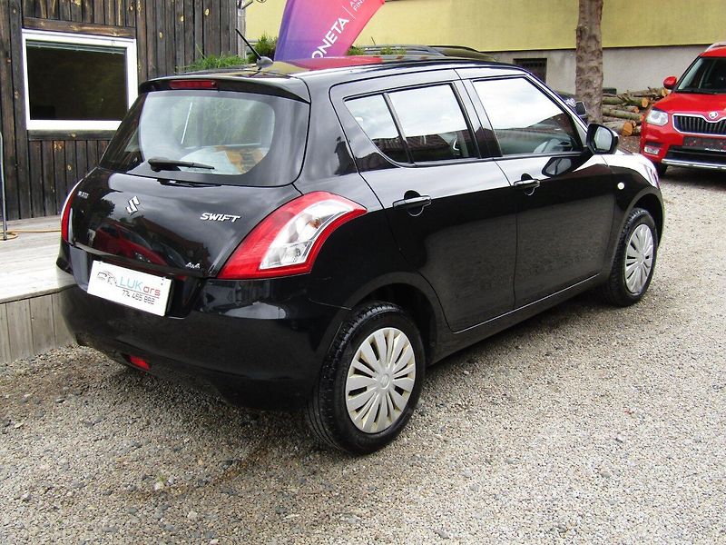 Suzuki Swift (2016) 1.3 16V 69kW  4X4 - fotka 11 z 42