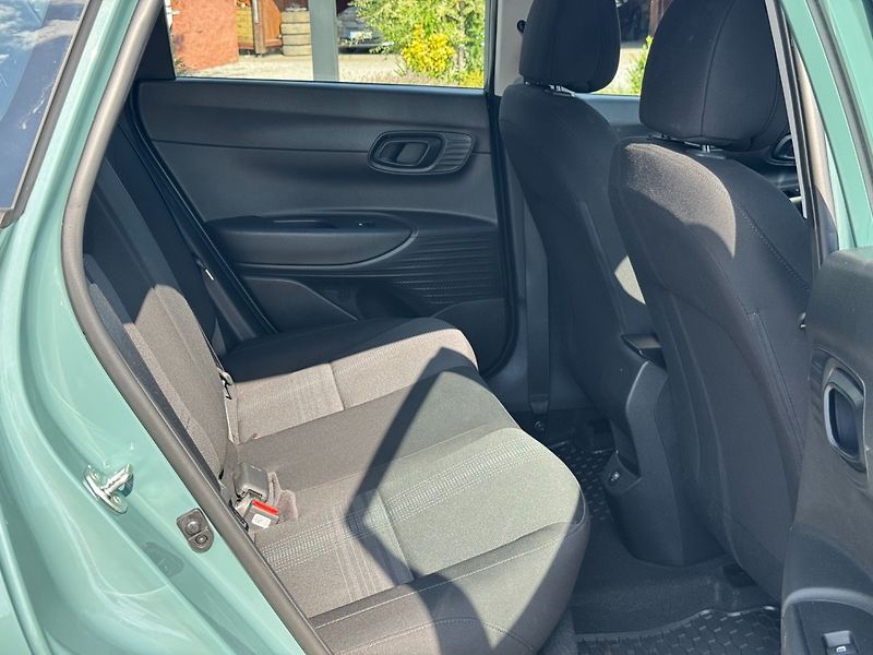 Hyundai Bayon (2022) 1.2i 62kW Comfort Club - fotka 24 z 29