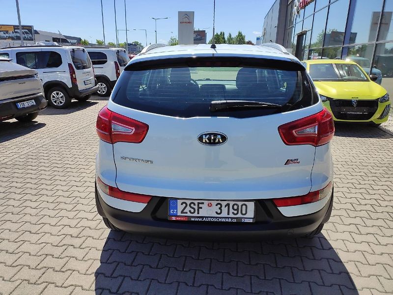 Kia Sportage (2012) ACTIVE 1.6 GDI 135k MAN6 - fotka 12 z 25