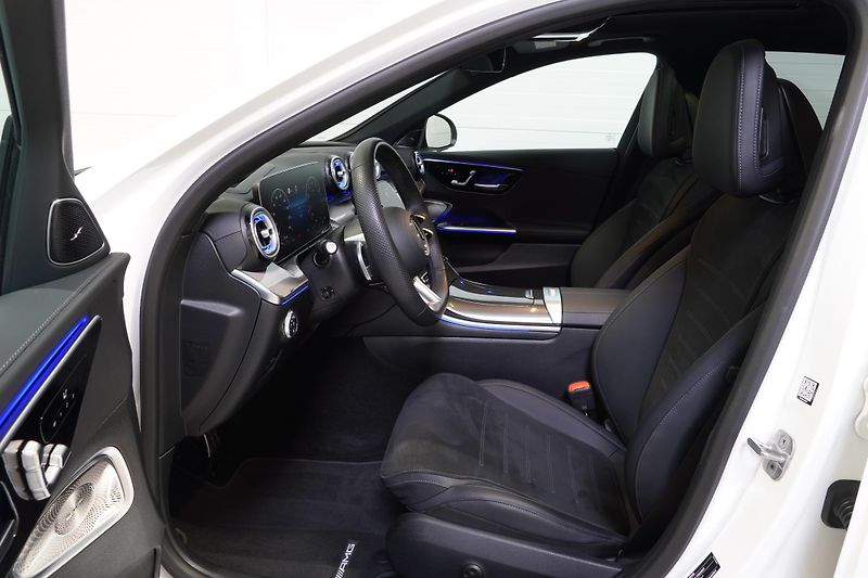 Mercedes-Benz Třídy C C300 4M,HUD,DPH,AMG,PANO,ZÁRUK - fotka 14 z 37